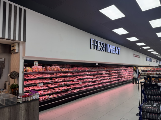Fresh meat aisle at Richdens SUPERSPAR